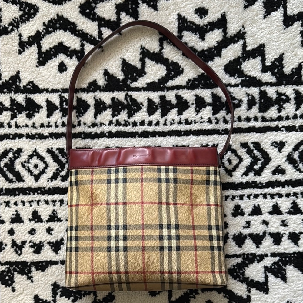Burberry Nova Check Shoulder Bag